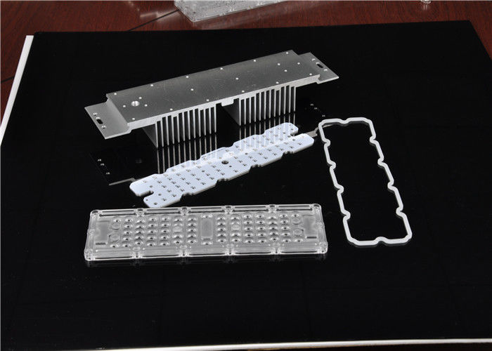SMD 3030 LED High Bay Light Fixtures Lens Kecerahan Tinggi untuk Wide Area Lighting